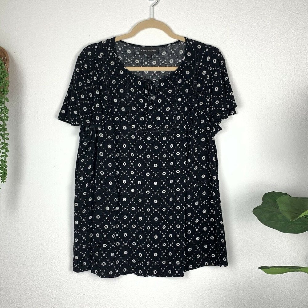 Lane Bryant Women's 14 Black White Short Sleeved Peasant Blouse Top